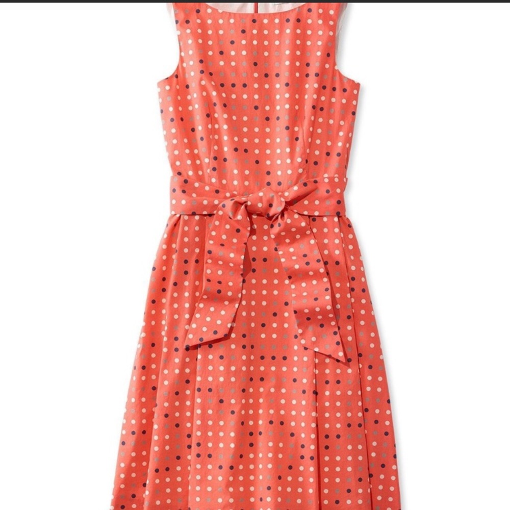 LL Bean Signature poplin cotton dress, size 10, in coral polka dots